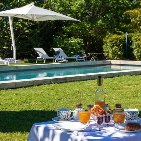 Love hôtel Aix Romantique, Vrai Jaccuzzi 2 Personnes